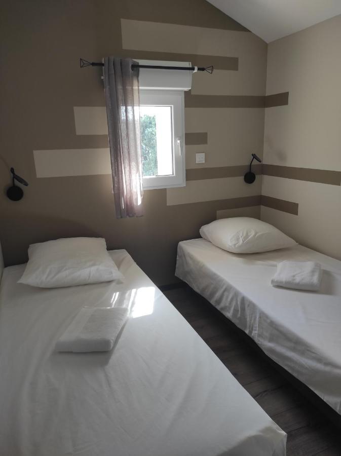 Apparts'Hotel La Ferme Du Gros Noyer 马洛塞讷 外观 照片