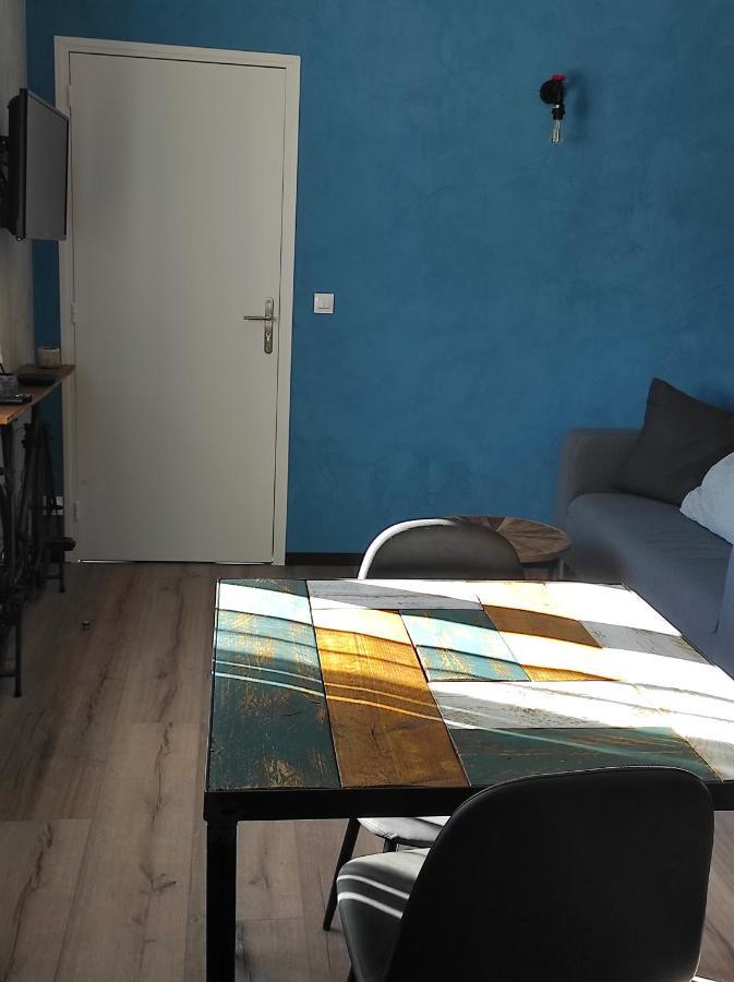 Apparts'Hotel La Ferme Du Gros Noyer 马洛塞讷 外观 照片